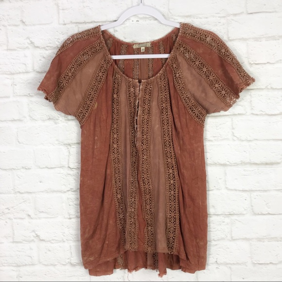gimmicks by BKE Tops - Gimmicks BKE Boho Crochet Distressed Rust Top XS